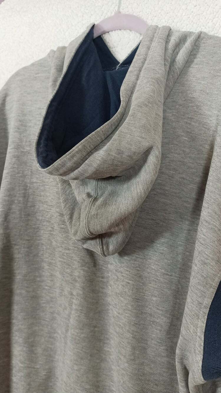 New England Patriots Hoodie Sweatshirt Gray Pullover XL With Pockets Football - Picture 9 of 10